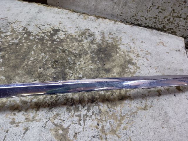 bontott VW PASSAT B7 Hátsó Lökhárító Díszléc