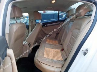 bontott VW PASSAT B7 Hátsó Lökhárító Merevítő (Fém)