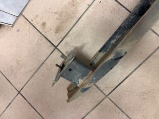 bontott VW PASSAT B7 Hátsó Lökhárító Merevítő (Fém)