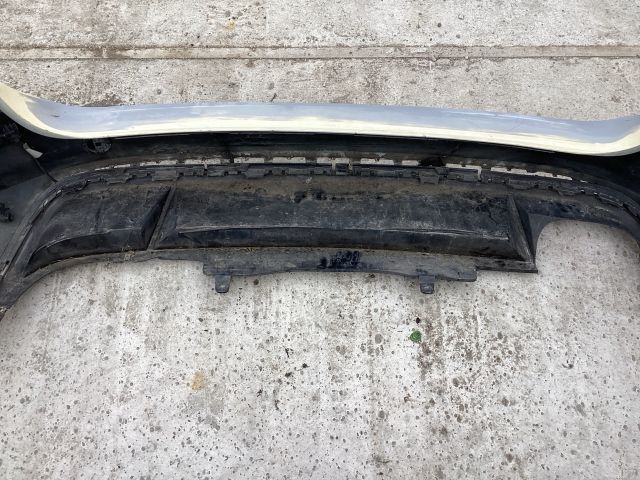 bontott VW PASSAT B7 Hátsó Lökhárító (Részeivel)