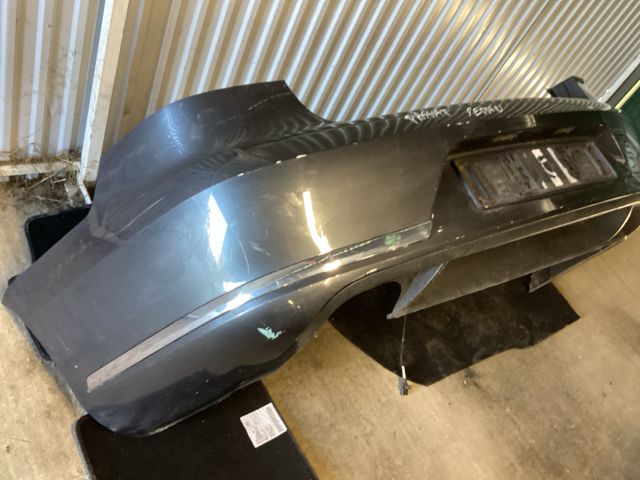 bontott VW PASSAT B7 Hátsó Lökhárító (Részeivel)