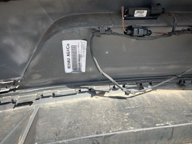 bontott VW PASSAT B7 Hátsó Lökhárító (Részeivel)