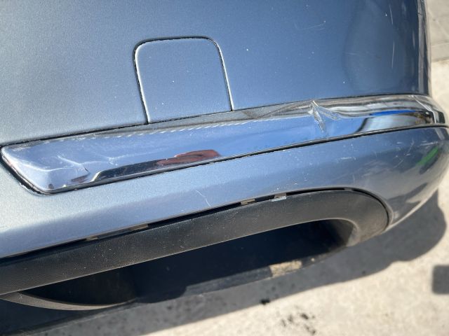 bontott VW PASSAT B7 Hátsó Lökhárító (Részeivel)