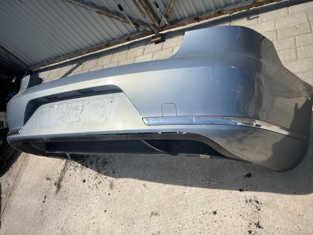 bontott VW PASSAT B7 Hátsó Lökhárító (Részeivel)