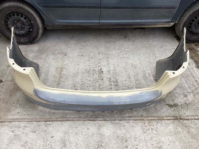 bontott VW PASSAT B7 Hátsó Lökhárító (Részeivel)