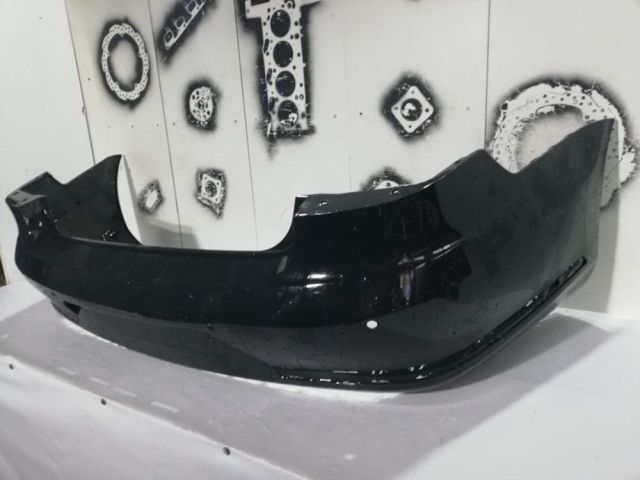 bontott VW PASSAT B7 Hátsó Lökhárító (Üresen)