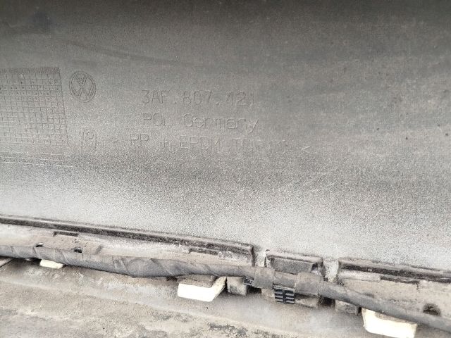 bontott VW PASSAT B7 Hátsó Lökhárító (Üresen)