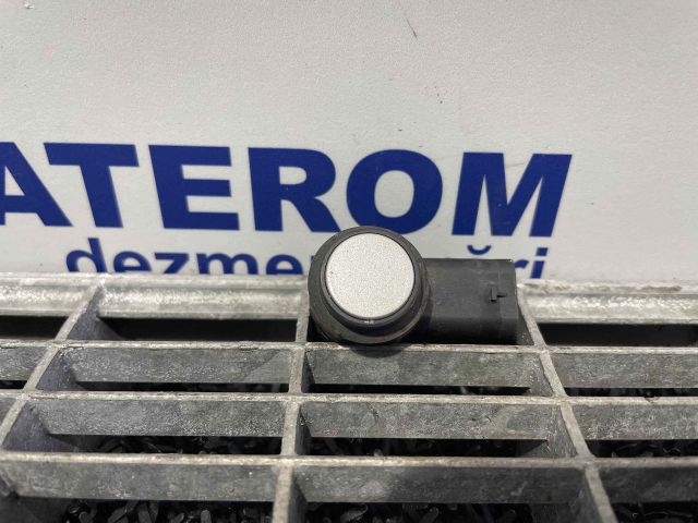 bontott VW PASSAT B7 Hátsó Tolatóradar Fej