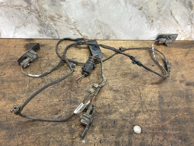 bontott VW PASSAT B7 Hátsó Tolatóradar Kábelköteg