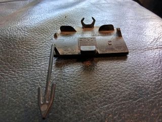 bontott VW PASSAT B7 Hátsó Vonószem Burkolat