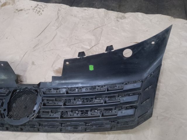 bontott VW PASSAT B7 Hűtőrács