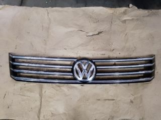 bontott VW PASSAT B7 Hűtőrács