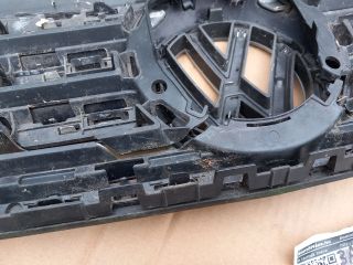 bontott VW PASSAT B7 Hűtőrács