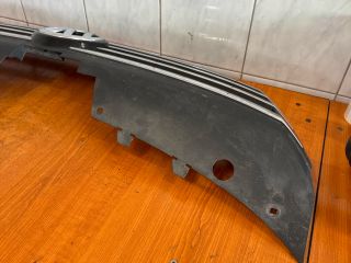 bontott VW PASSAT B7 Hűtőrács