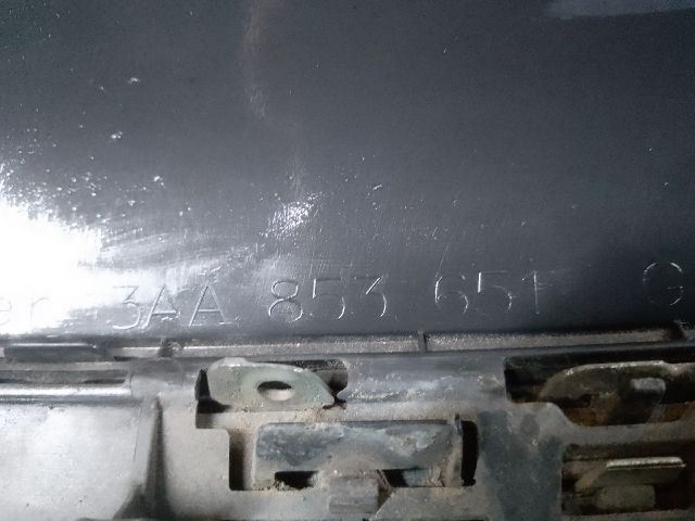 bontott VW PASSAT B7 Hűtőrács