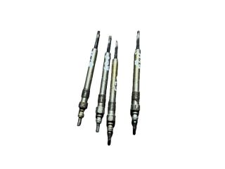 bontott VW PASSAT B7 Izzító/Gyújtó Gyertya