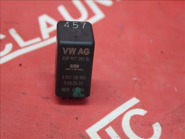 bontott VW PASSAT B7 Izzító Relé