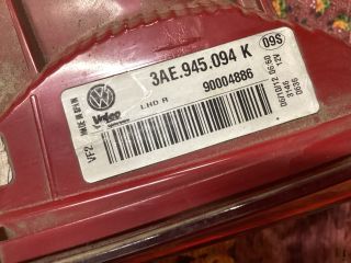 bontott VW PASSAT B7 Jobb Belső Hátsó Lámpa