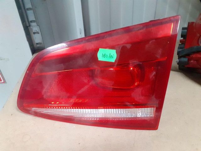 bontott VW PASSAT B7 Jobb Belső Hátsó Lámpa