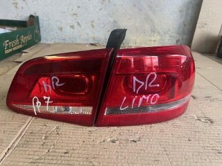 bontott VW PASSAT B7 Jobb Belső Hátsó Lámpa