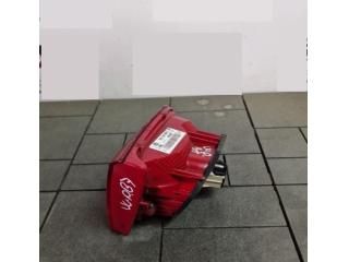 bontott VW PASSAT B7 Jobb Belső Hátsó Lámpa