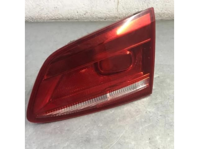 bontott VW PASSAT B7 Jobb Belső Hátsó Lámpa