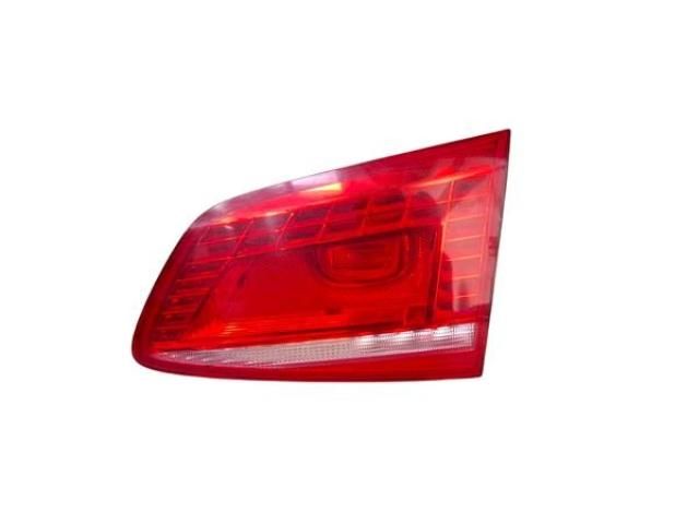 bontott VW PASSAT B7 Jobb Belső Hátsó Lámpa