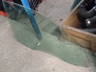 bontott VW PASSAT B7 Jobb első Ablak