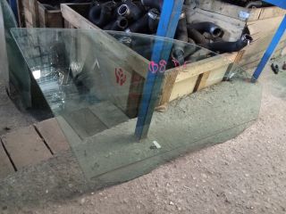 bontott VW PASSAT B7 Jobb első Ablak