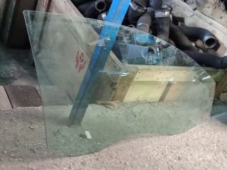 bontott VW PASSAT B7 Jobb első Ablak