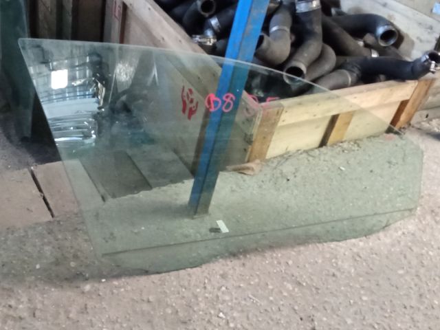 bontott VW PASSAT B7 Jobb első Ablak