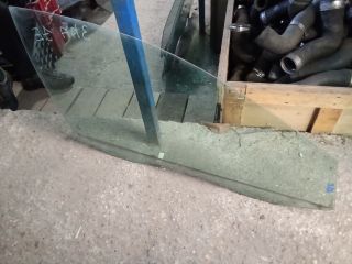 bontott VW PASSAT B7 Jobb első Ablak