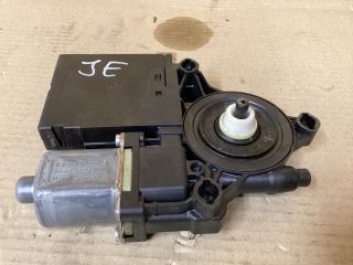 bontott VW PASSAT B7 Jobb első Ablakemelő Motor