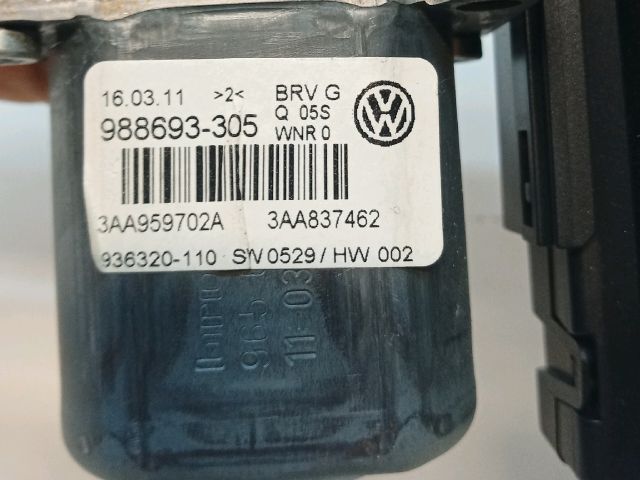 bontott VW PASSAT B7 Jobb első Ablakemelő Motor