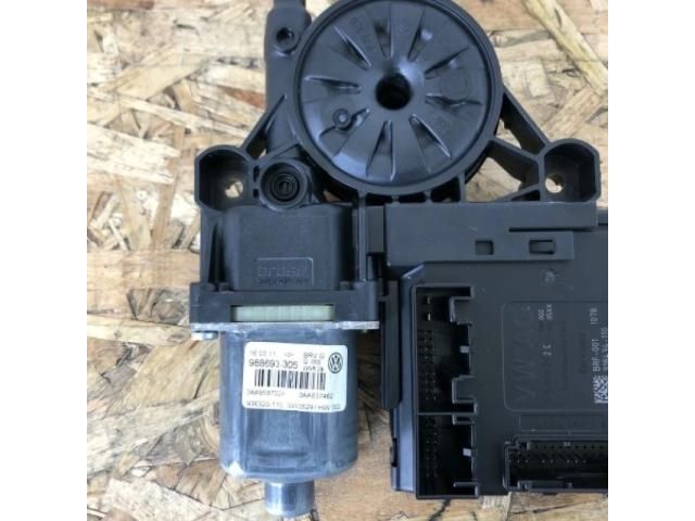 bontott VW PASSAT B7 Jobb első Ablakemelő Motor