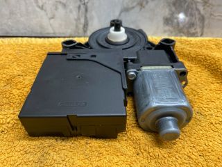 bontott VW PASSAT B7 Jobb első Ablakemelő Motor