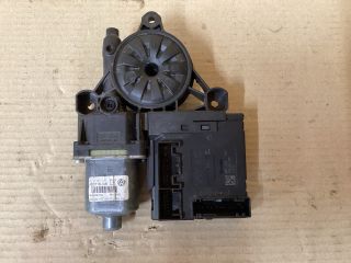 bontott VW PASSAT B7 Jobb első Ablakemelő Motor
