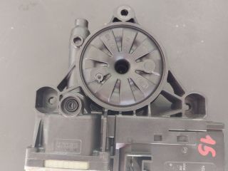 bontott VW PASSAT B7 Jobb első Ablakemelő Motor
