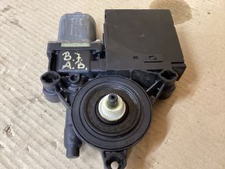 bontott VW PASSAT B7 Jobb első Ablakemelő Motor