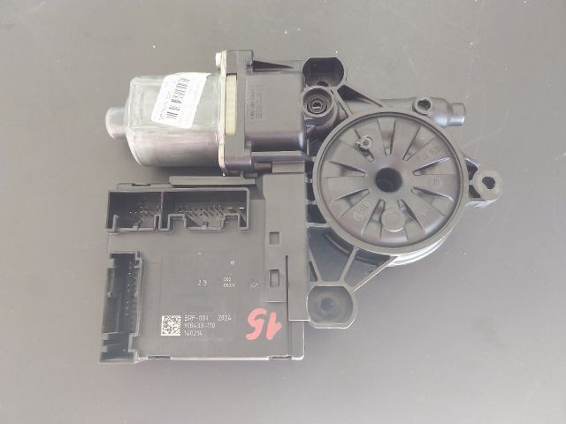 bontott VW PASSAT B7 Jobb első Ablakemelő Motor