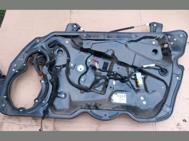 bontott VW PASSAT B7 Jobb első Ablakemelő Szerkezet (Elektromos)