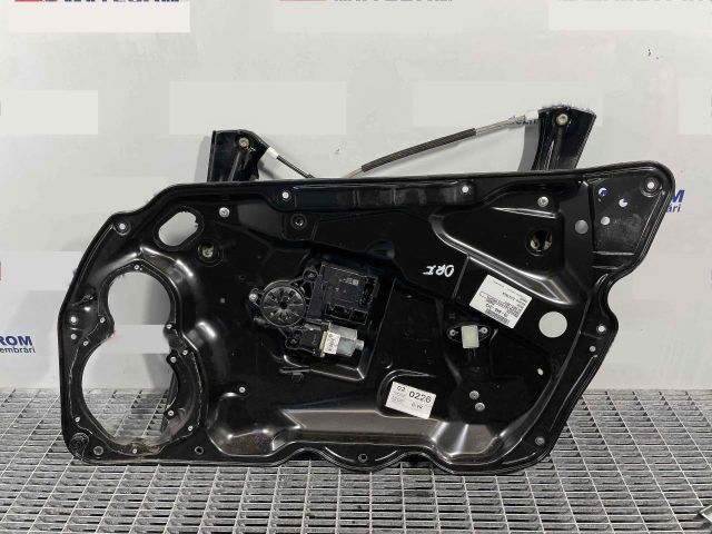 bontott VW PASSAT B7 Jobb első Ablakemelő Szerkezet (Elektromos)