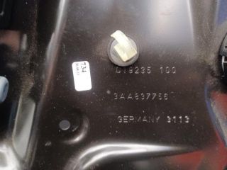 bontott VW PASSAT B7 Jobb első Ablakemelő Szerkezet (Elektromos)