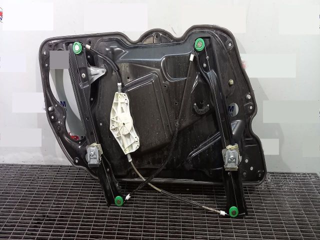 bontott VW PASSAT B7 Jobb első Ablakemelő Szerkezet (Elektromos)