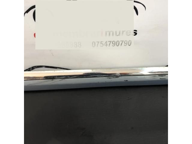 bontott VW PASSAT B7 Jobb első Ajtó Díszléc