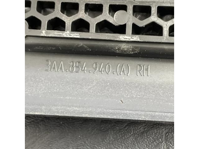 bontott VW PASSAT B7 Jobb első Ajtó Díszléc