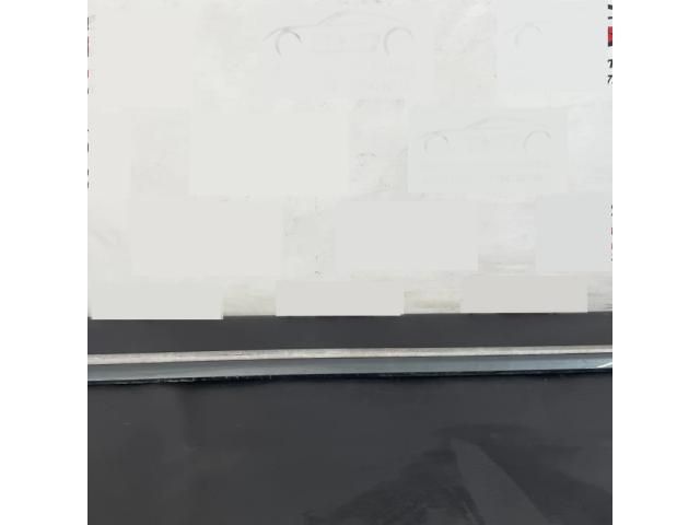 bontott VW PASSAT B7 Jobb első Ajtó Díszléc