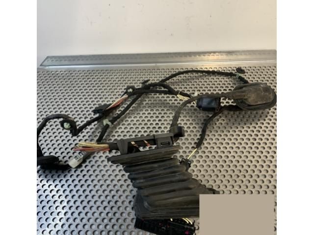 bontott VW PASSAT B7 Jobb első Ajtó Kábelköteg