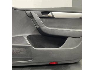 bontott VW PASSAT B7 Jobb első Ajtó Kárpit