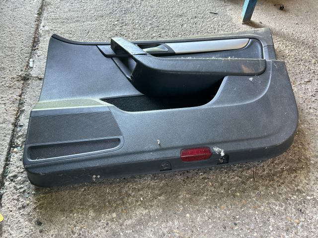 bontott VW PASSAT B7 Jobb első Ajtó Kárpit